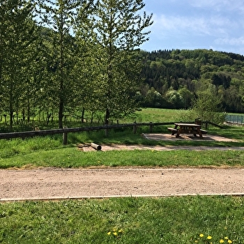 Aire de pique-nique - SAINTE-MARIE-EN-CHANOIS