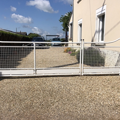 Maisonnette à la campagne