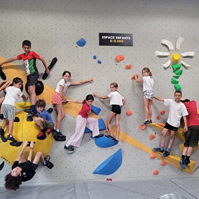 Stage Escalade de bloc et autres défis