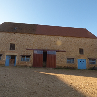 Aire pour camping-car - La Bergerie de Santagny