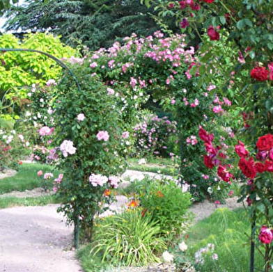 La Roseraie des Villages de France