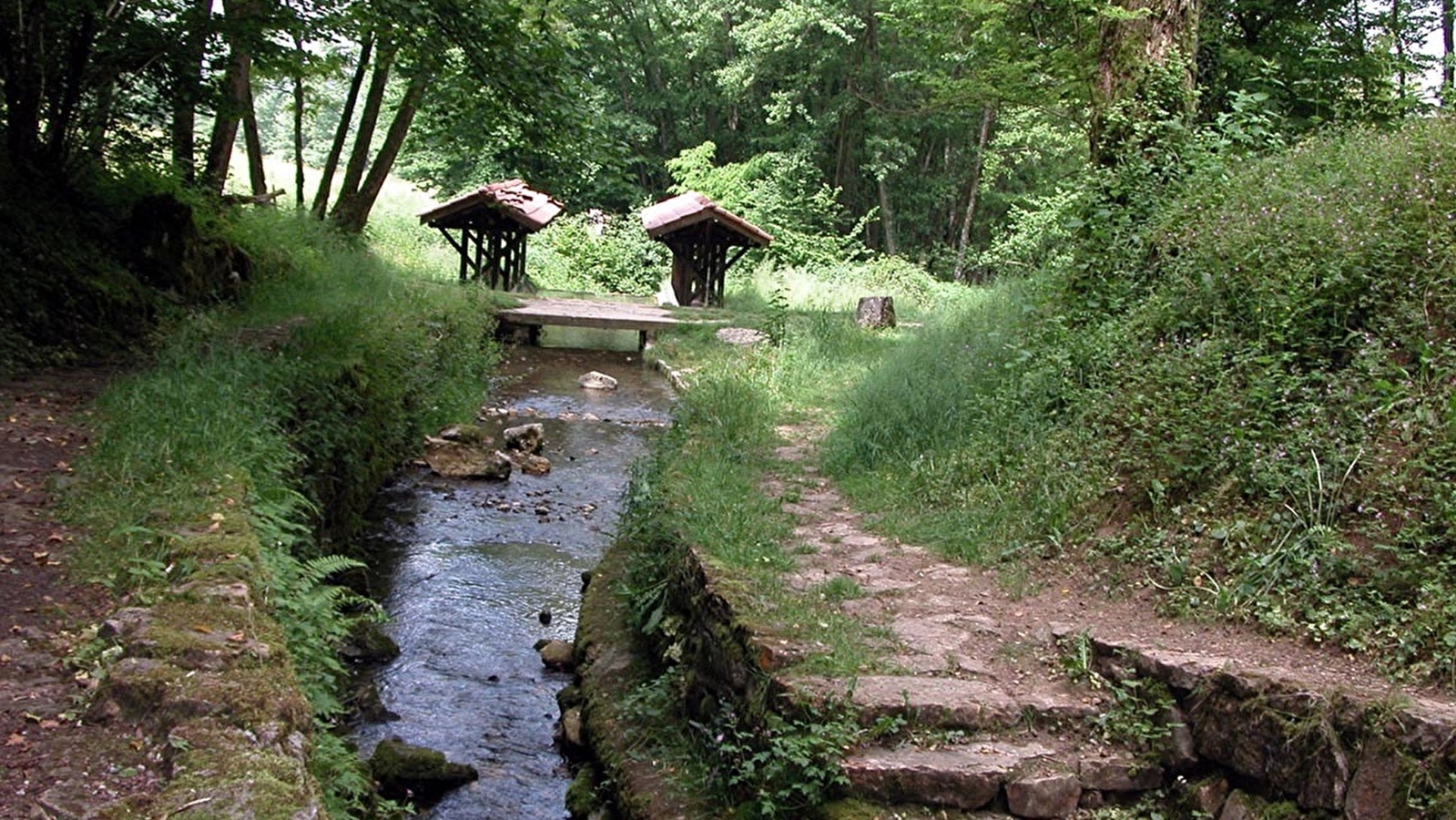 Journans - Les croix et points d'eau