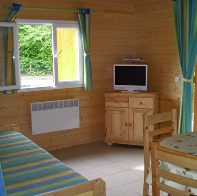 Bungalow 'edelweiss' (bis) camping la pierre